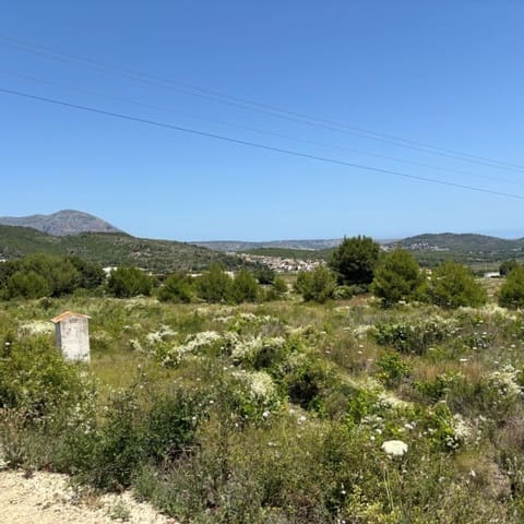 Byggegrund til salg i Moraira, Teulada-Moraira - € 410.000 (Ref: 9938591)