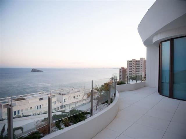 5 chambre Villa/Maison à vendre à Benidorm avec piscine garage - 2 950 000 € (Ref: 3554652)