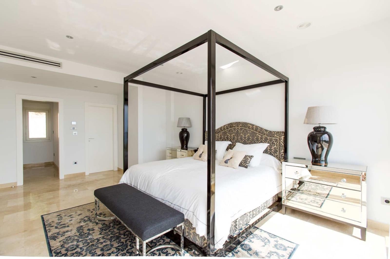 4 soverom Villa til salgs i Moraira med svømmebasseng garasje - € 2 180 000 (Ref: 3554709)