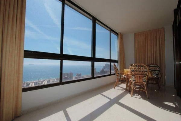 3 Zimmer Apartment zu verkaufen in Benidorm mit Pool Garage - 490.000 € (Ref: 5845285)