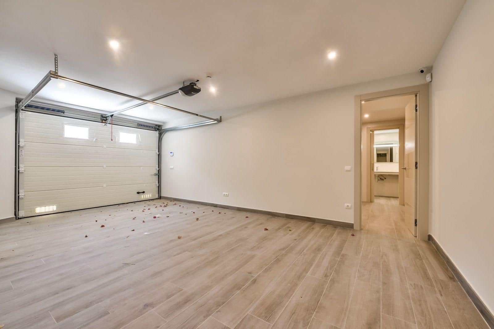 6 bedroom Villa for sale in Calpe / Calp with pool garage - € 2,200,000 (Ref: 5845344)