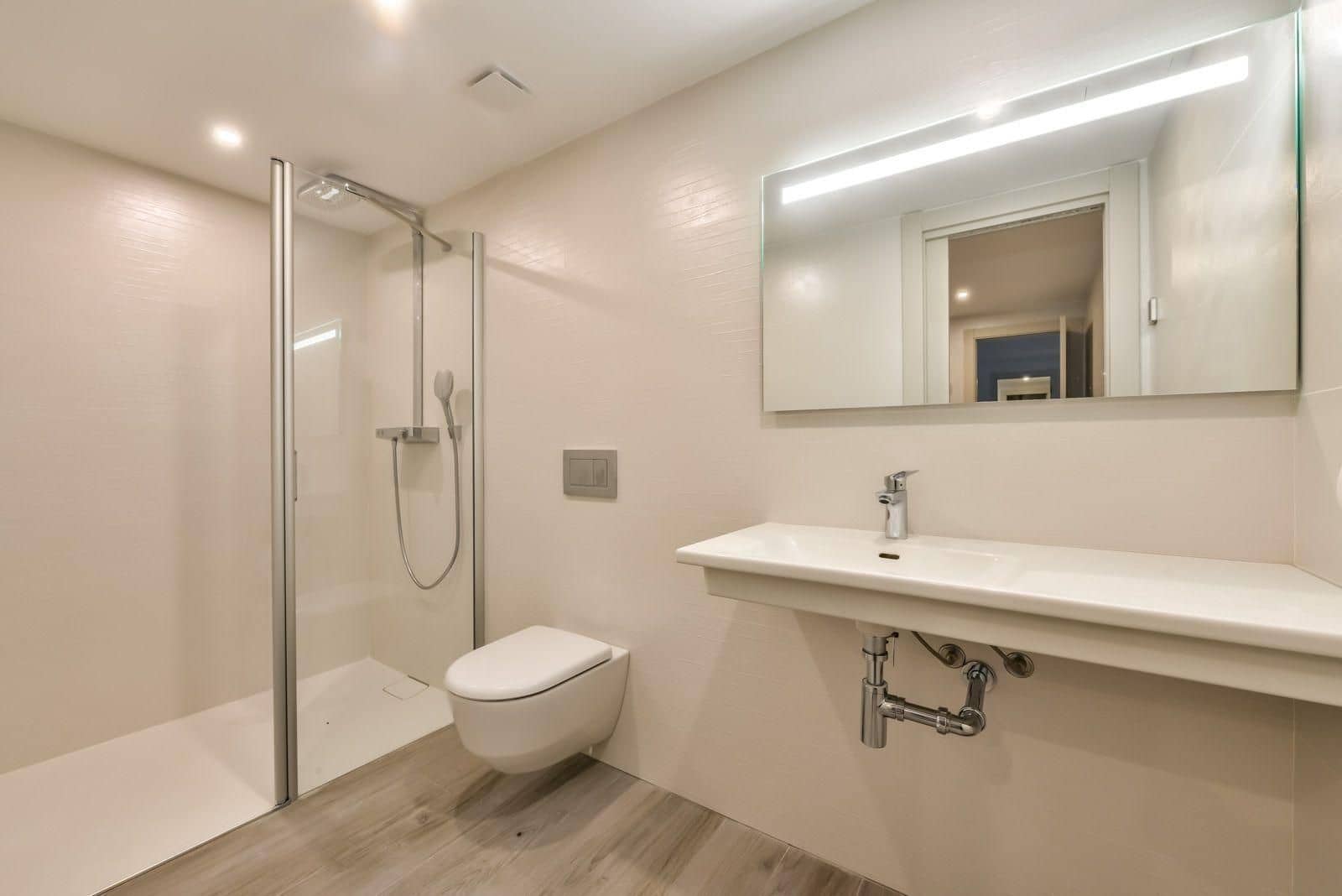 6 bedroom Villa for sale in Calpe / Calp with pool garage - € 2,200,000 (Ref: 5845344)