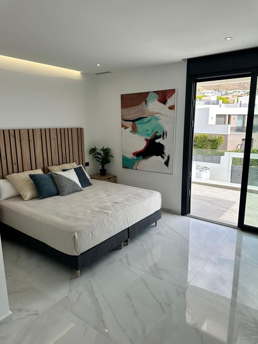 4 camera da letto Villa in vendita in Finestrat con piscina garage - 1.049.000 € (Rif: 5845353)