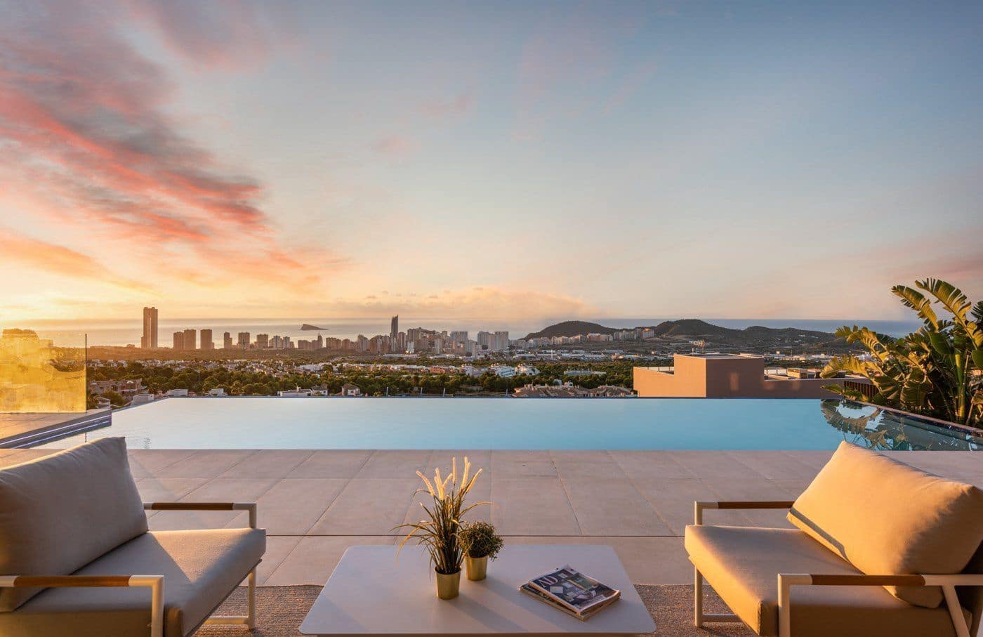 5 soverom Villa til salgs i Finestrat med svømmebasseng garasje - € 2 650 000 (Ref: 5880058)