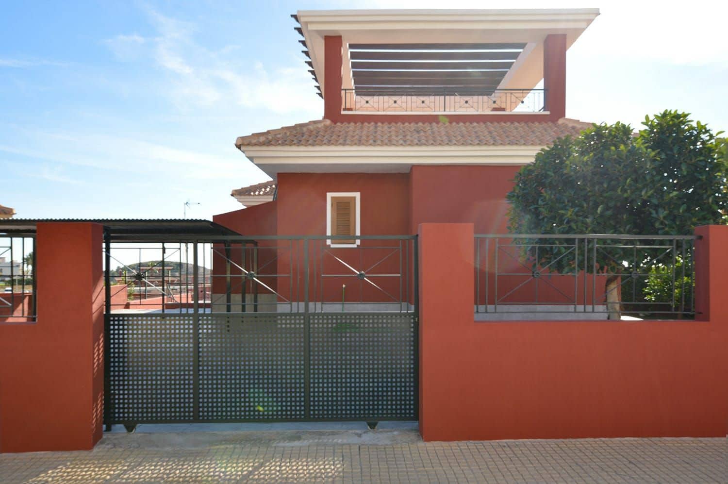 4 makuuhuone Huvila myytävänä paikassa Finestrat mukana 
autotalli - 599 000 € (Ref: 6409403)