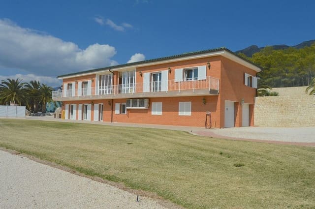 5 soverom Villa til salgs i Altea med svømmebasseng garasje - € 2 130 000 (Ref: 6439999)