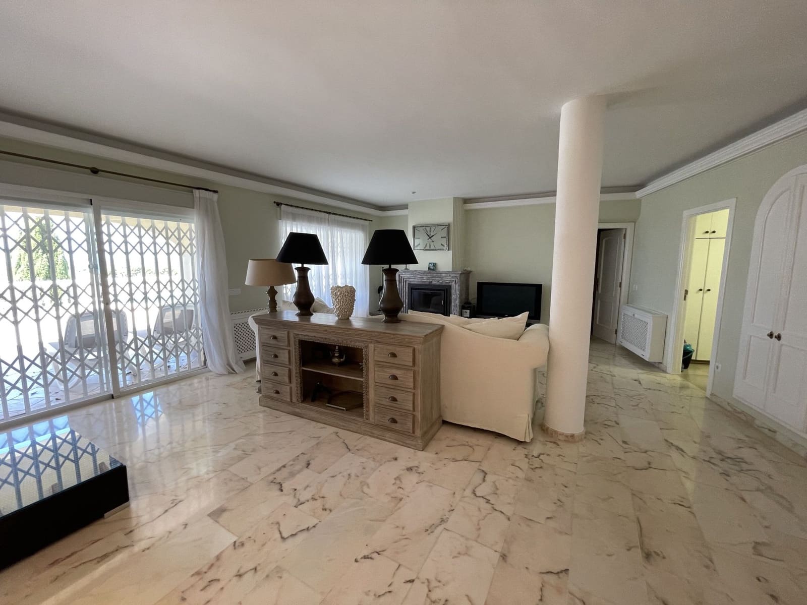4 bedroom Villa for sale in Altea with pool garage - € 1,290,000 (Ref: 6476021)
