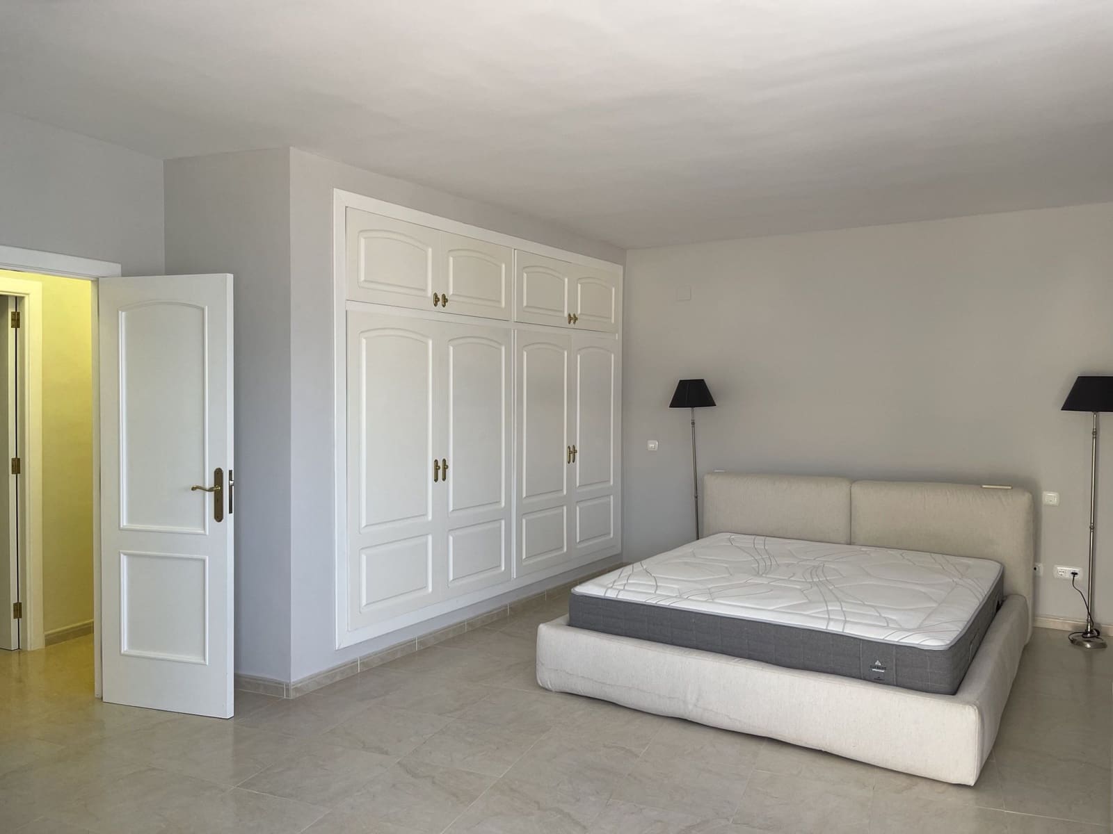 4 bedroom Villa for sale in Altea with pool garage - € 1,290,000 (Ref: 6476021)