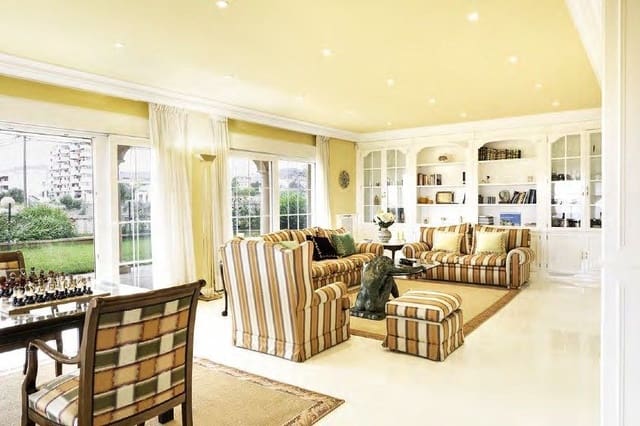 6 soverom Villa til salgs i La Villajoyosa / Vila Joiosa med svømmebasseng garasje - € 2 900 000 (Ref: 6742844)