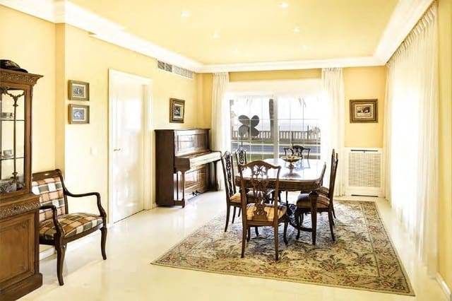 6 soverom Villa til salgs i La Villajoyosa / Vila Joiosa med svømmebasseng garasje - € 2 900 000 (Ref: 6742844)