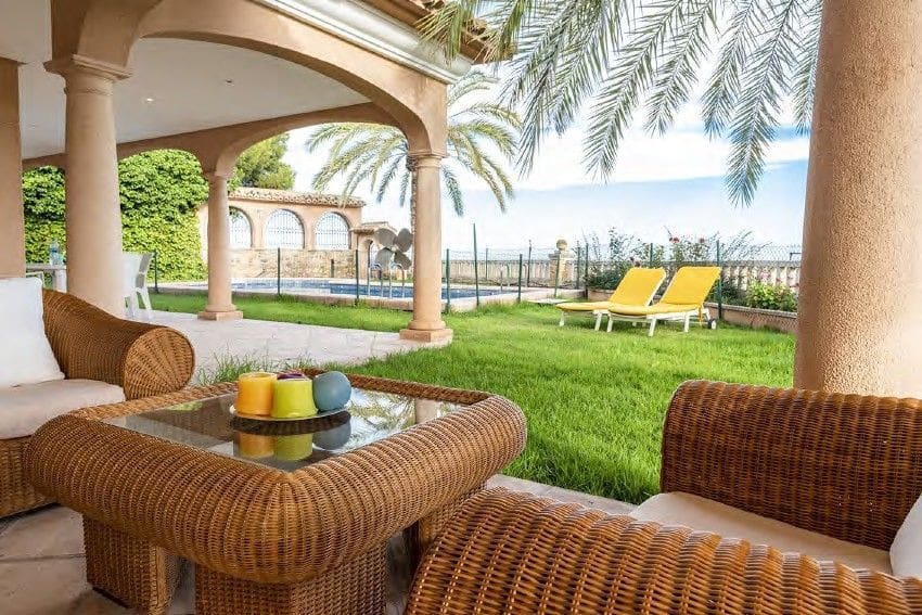 6 soverom Villa til salgs i La Villajoyosa / Vila Joiosa med svømmebasseng garasje - € 2 900 000 (Ref: 6742844)