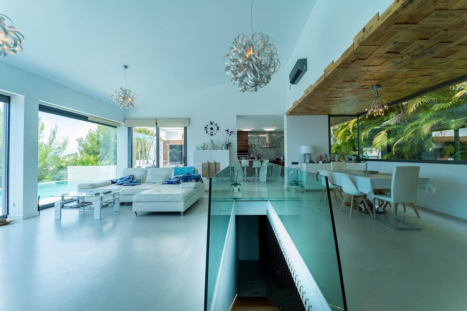 4 bedroom Villa for sale in Altea with pool garage - € 2,850,000 (Ref: 6761798)