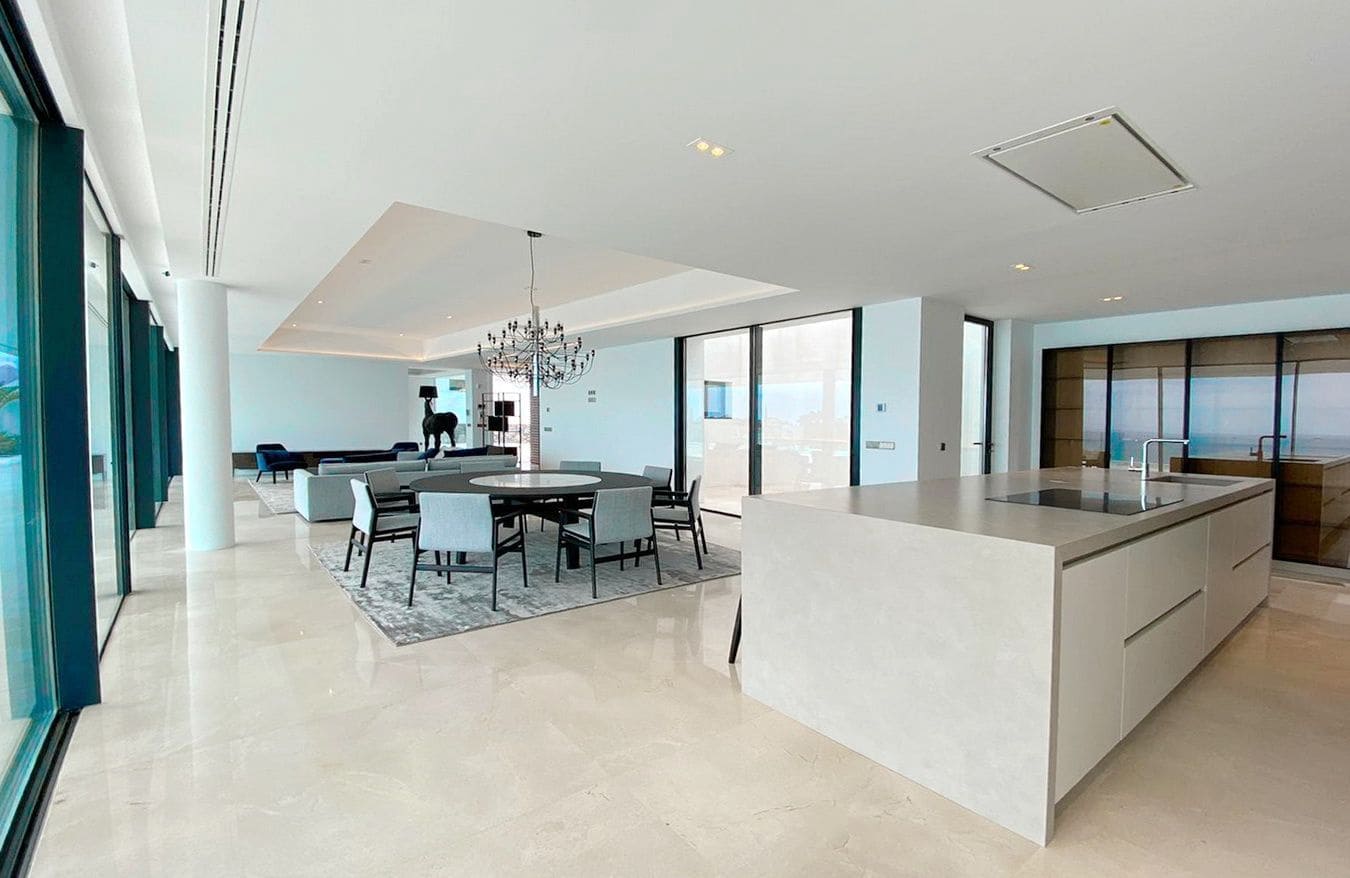 5 bedroom Villa for sale in Altea with pool garage - € 3,500,000 (Ref: 6777341)