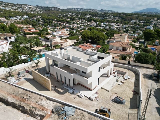 4 soverom Villa til salgs i Benissa med svømmebasseng garasje - € 2 100 000 (Ref: 7143842)