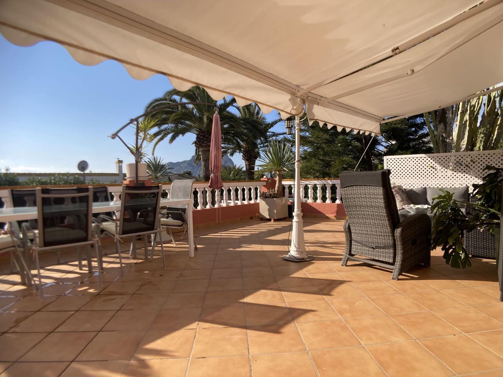 4 quarto Moradia para venda em Calpe / Calp com piscina garagem - 1 000 000 € (Ref: 7436417)