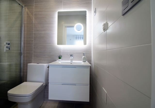 3 camera da letto Bungalow in vendita in Pilar de la Horadada con piscina garage - 395.000 € (Rif: 7465772)