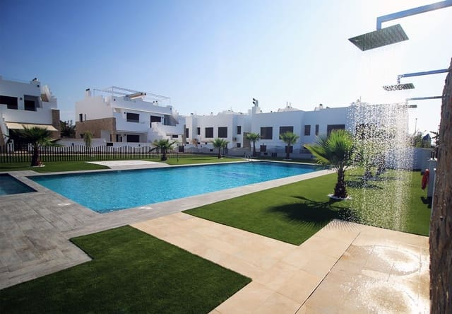 3 camera da letto Bungalow in vendita in Pilar de la Horadada con piscina garage - 395.000 € (Rif: 7465772)