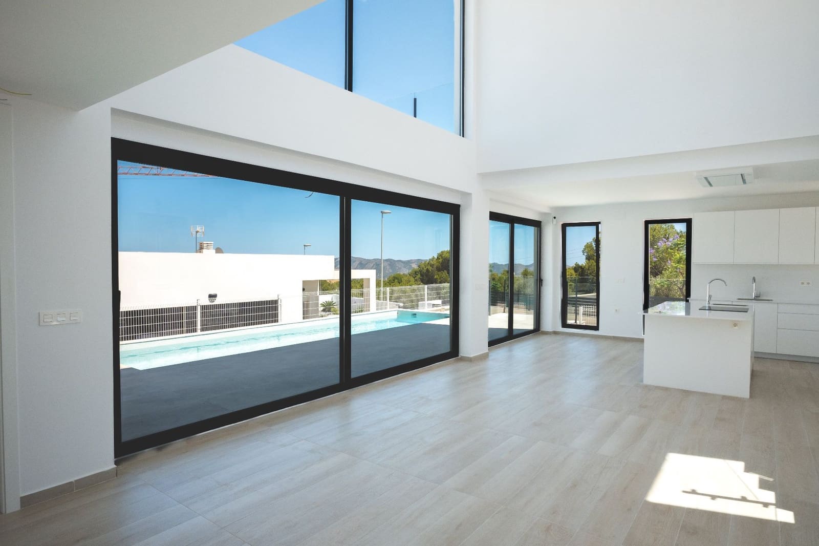 3 bedroom Villa for sale in Polop with pool garage - € 720,000 (Ref: 7505029)