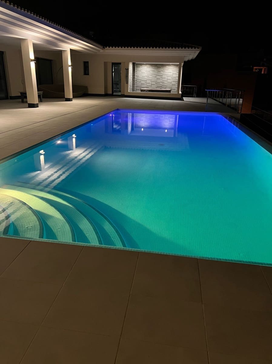 5 bedroom Villa for sale in Altea with pool garage - € 3,500,000 (Ref: 7527887)