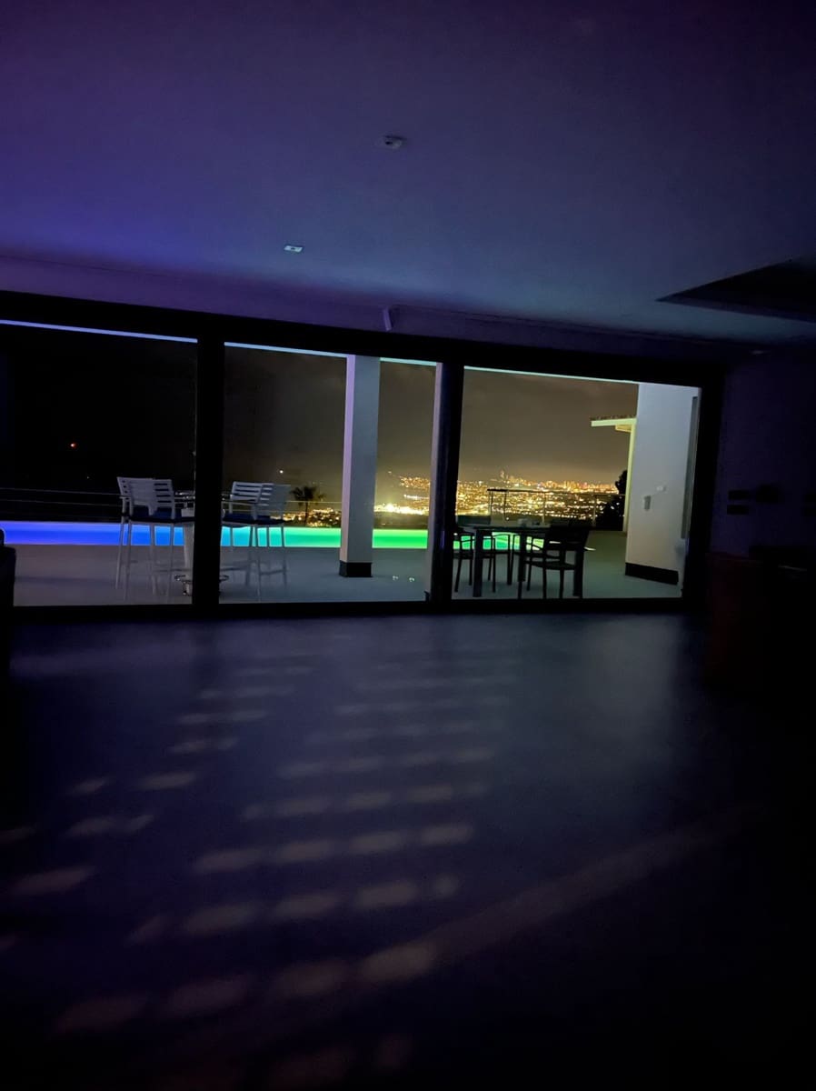 5 bedroom Villa for sale in Altea with pool garage - € 3,500,000 (Ref: 7527887)