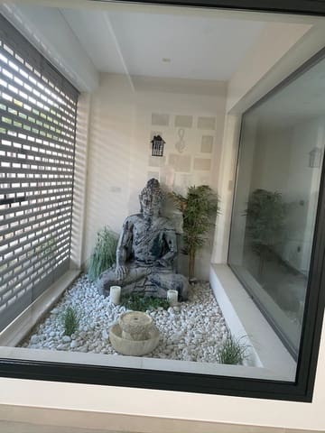 5 makuuhuone Huvila myytävänä paikassa Altea mukana uima-altaan 
autotalli - 3 500 000 € (Ref: 7527887)