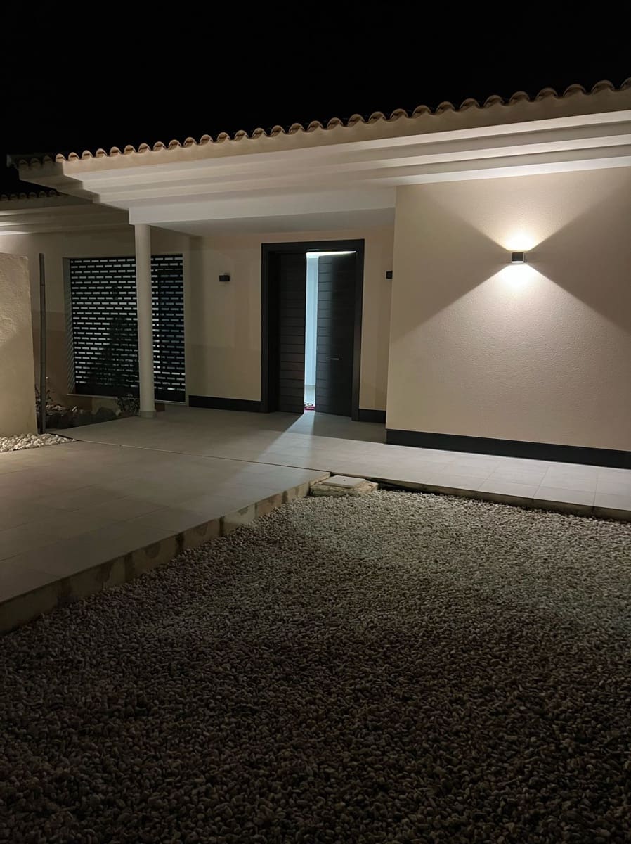5 bedroom Villa for sale in Altea with pool garage - € 3,500,000 (Ref: 7527887)
