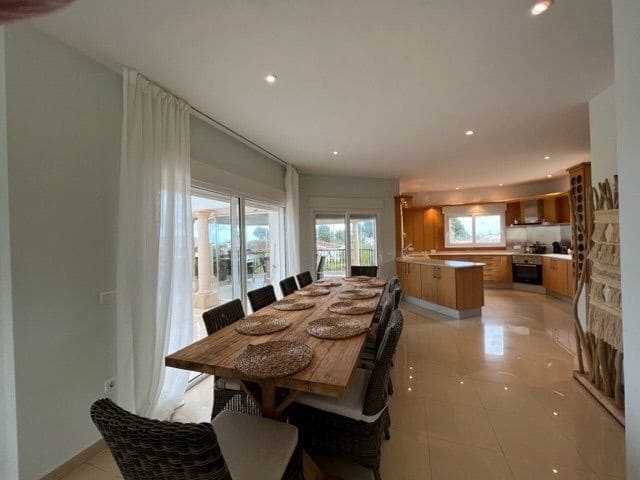 6 bedroom Villa for sale in Javea / Xabia with pool garage - € 925,000 (Ref: 7657041)