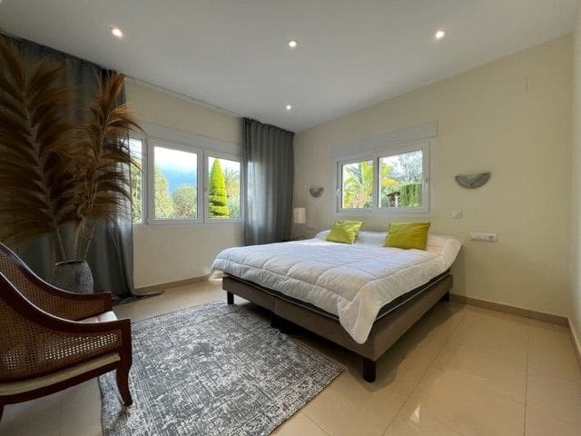 6 slaapkamer Villa te koop in Javea / Xàbia met zwembad garage - € 925.000 (Ref: 7657041)