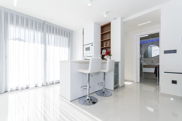 2 sovrum Bungalow till salu i Torrevieja med pool garage - 275 000 € (Ref: 7668975)