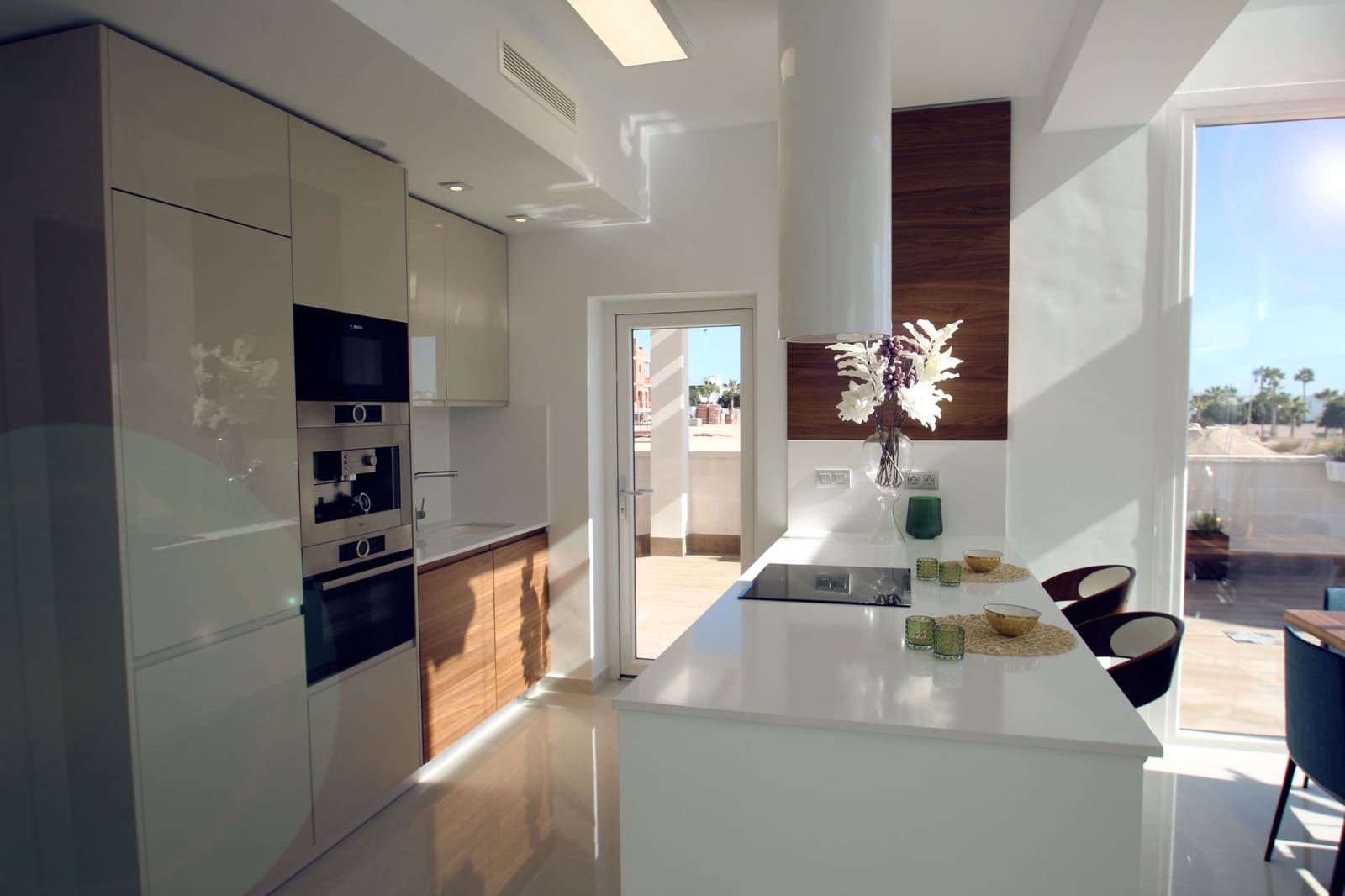 3 soveværelse Villa til salg i Almeria by med swimmingpool garage - € 459.000 (Ref: 7683912)