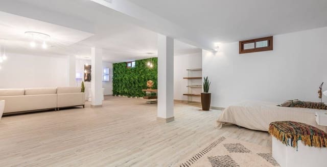 3 chambre Villa/Maison à vendre à Almería ville avec piscine garage - 429 000 € (Ref: 7683913)