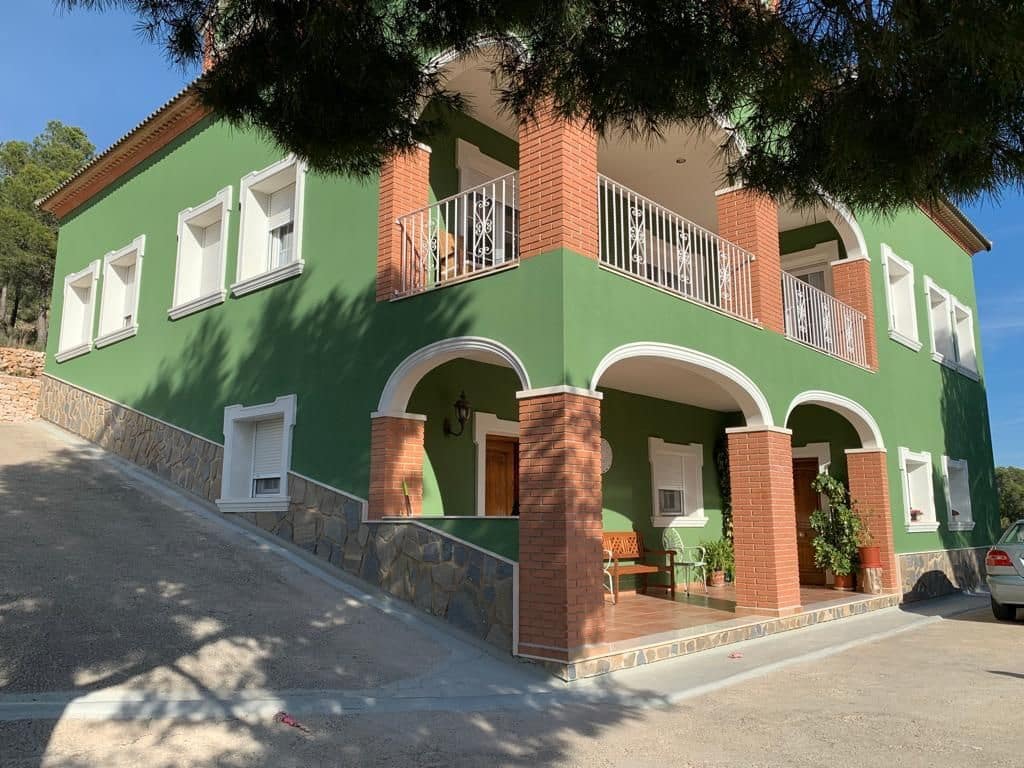 5 slaapkamer Villa te koop in Finestrat met garage - € 899.000 (Ref: 7695092)