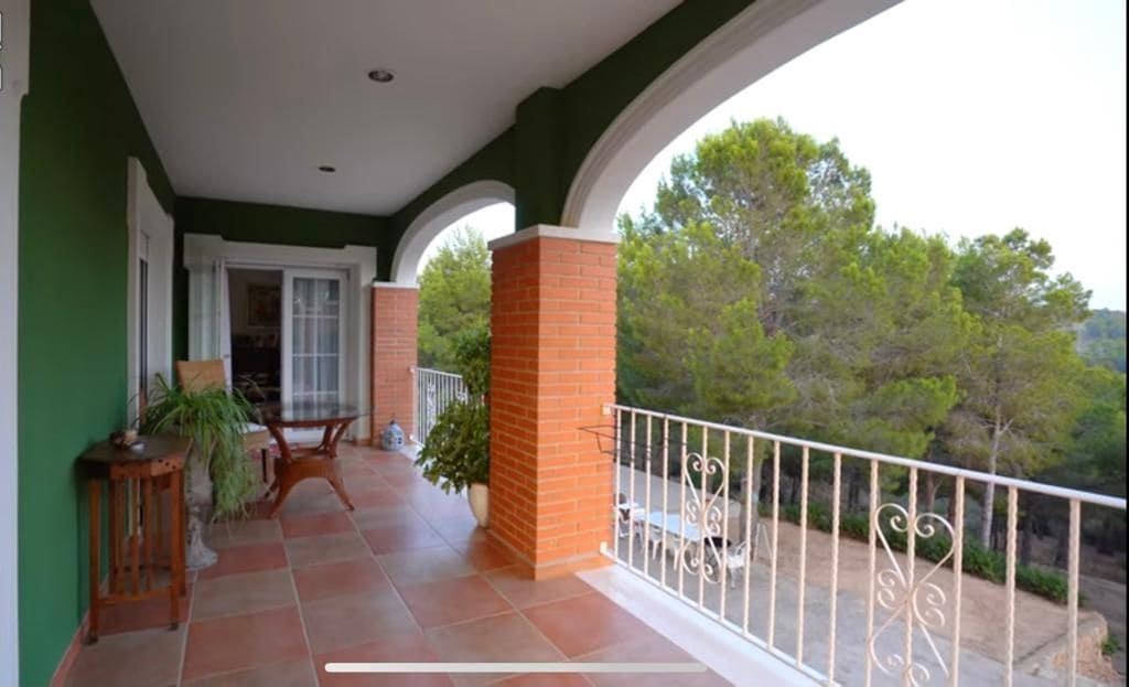 5 slaapkamer Villa te koop in Finestrat met garage - € 899.000 (Ref: 7695092)