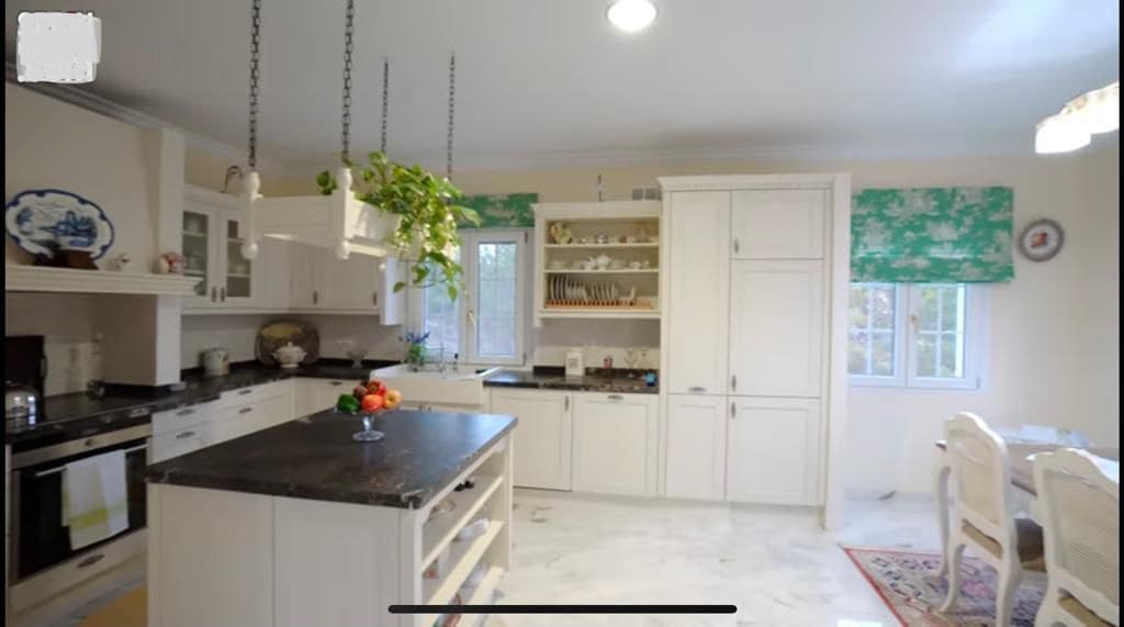 5 slaapkamer Villa te koop in Finestrat met garage - € 899.000 (Ref: 7695092)