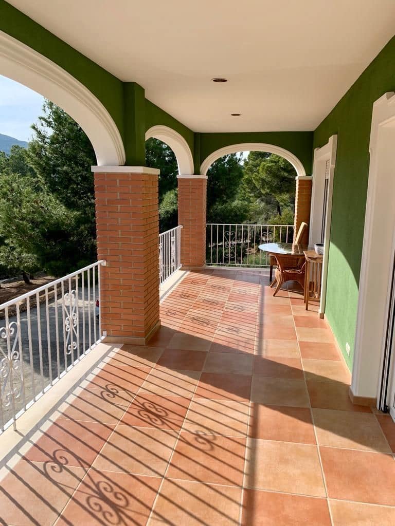 5 slaapkamer Villa te koop in Finestrat met garage - € 899.000 (Ref: 7695092)