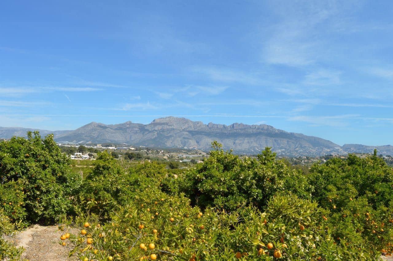 Ubebygd land til salgs i Altea - € 420 000 (Ref: 7701987)