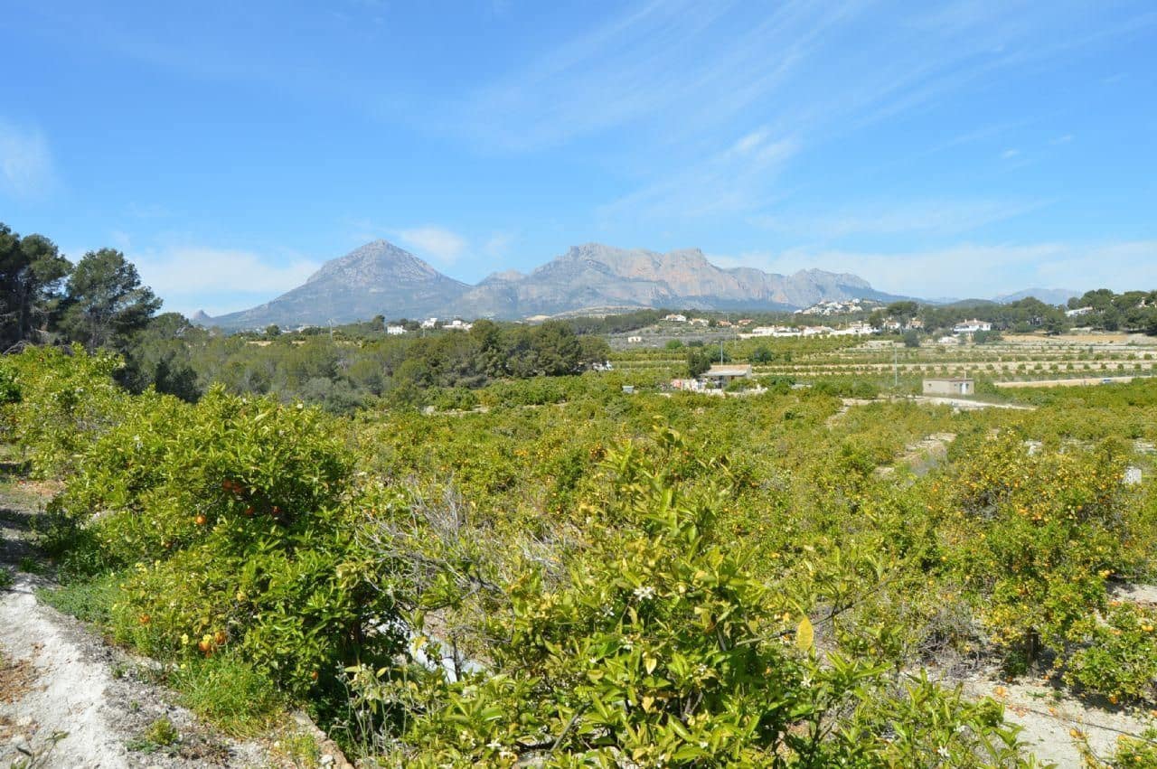Ubebygd land til salgs i Altea - € 420 000 (Ref: 7701987)