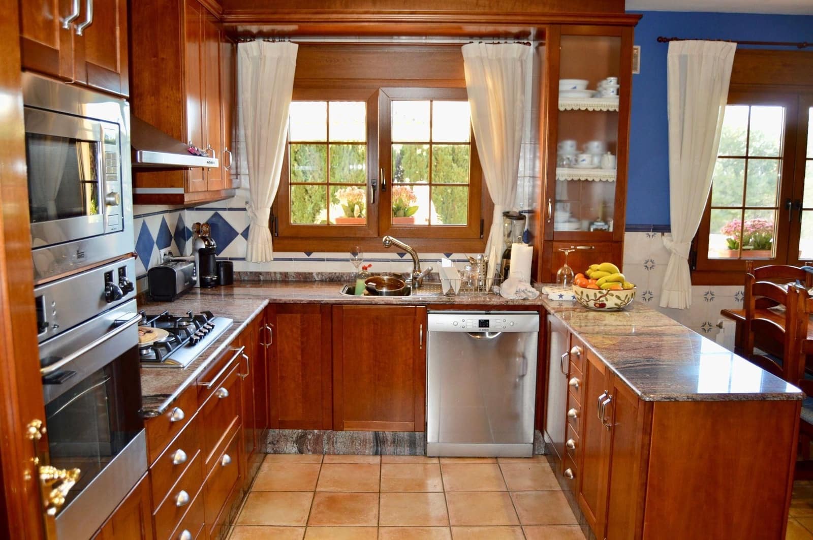 5 chambre Villa/Maison à vendre à La Nucia avec piscine garage - 840 000 € (Ref: 7731169)