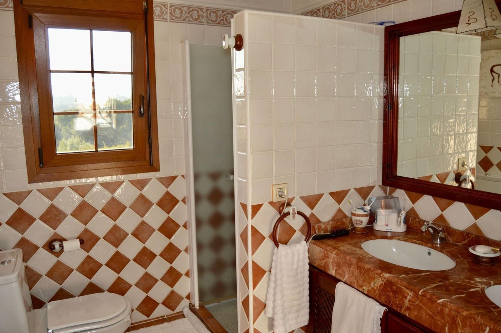 5 chambre Villa/Maison à vendre à La Nucia avec piscine garage - 840 000 € (Ref: 7731169)