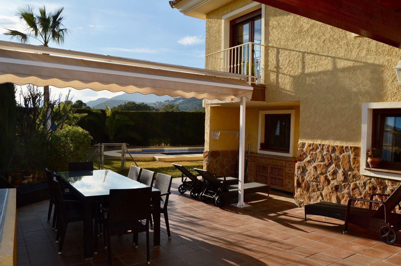 5 chambre Villa/Maison à vendre à La Nucia avec piscine garage - 840 000 € (Ref: 7731169)