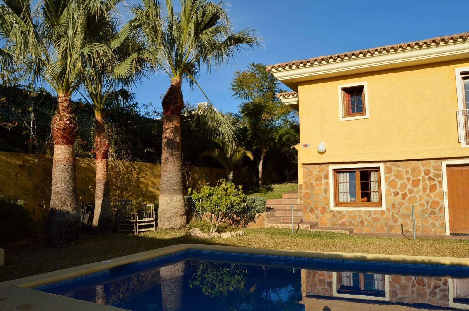 5 chambre Villa/Maison à vendre à La Nucia avec piscine garage - 840 000 € (Ref: 7731169)