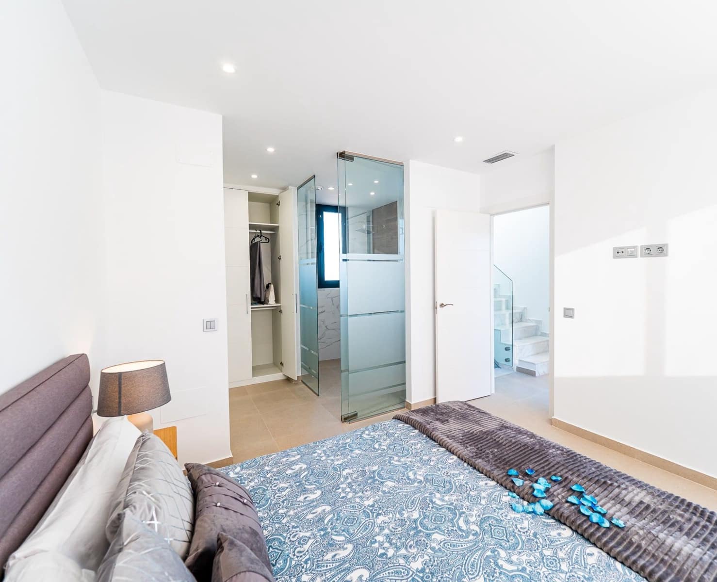 3 bedroom Villa for sale in Algorfa with pool garage - € 499,000 (Ref: 7798919)