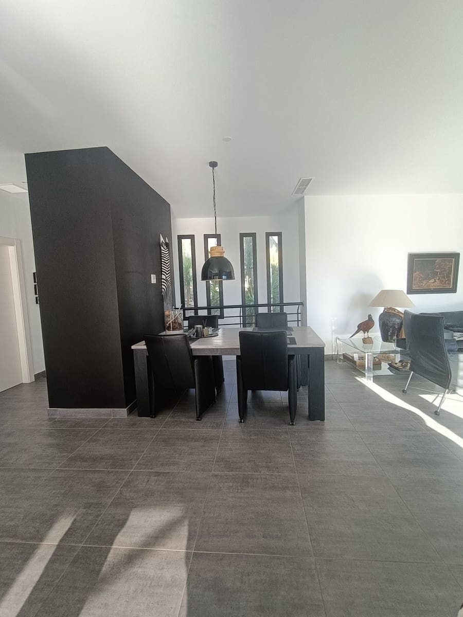 3 bedroom Villa for sale in Altea with pool garage - € 830,000 (Ref: 7847200)