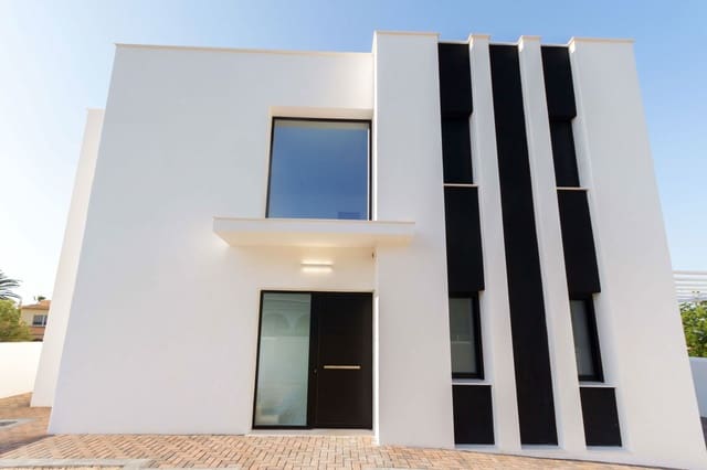 3 sovrum Villa till salu i Dénia med pool garage - 675 000 € (Ref: 7890568)