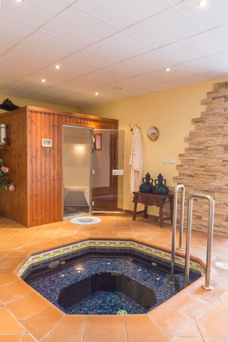 6 soveværelse Villa til salg i Albir med swimmingpool garage - € 1.800.000 (Ref: 7954483)