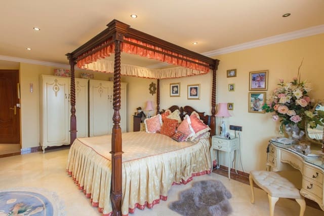 6 soverom Villa til salgs i Albir, Alfaz del Pi / L'Alfàs del Pi med svømmebasseng garasje - € 1 800 000 (Ref: 7954483)