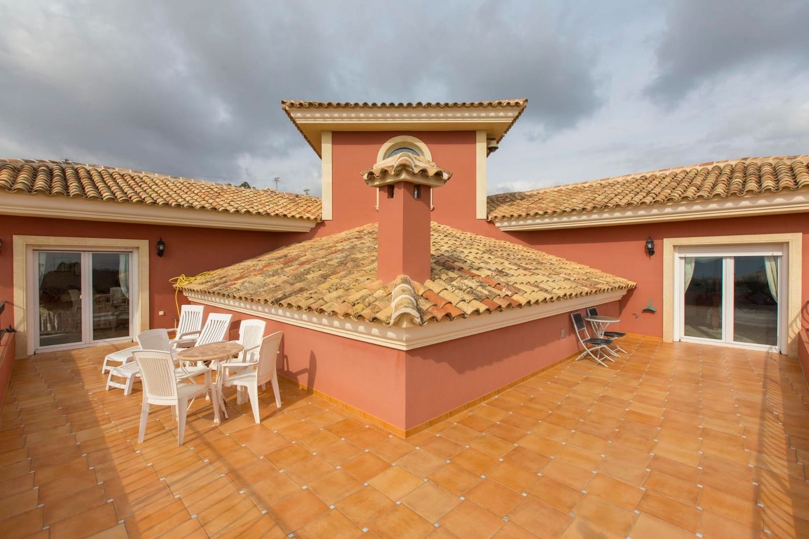 6 soveværelse Villa til salg i Albir med swimmingpool garage - € 1.800.000 (Ref: 7954483)