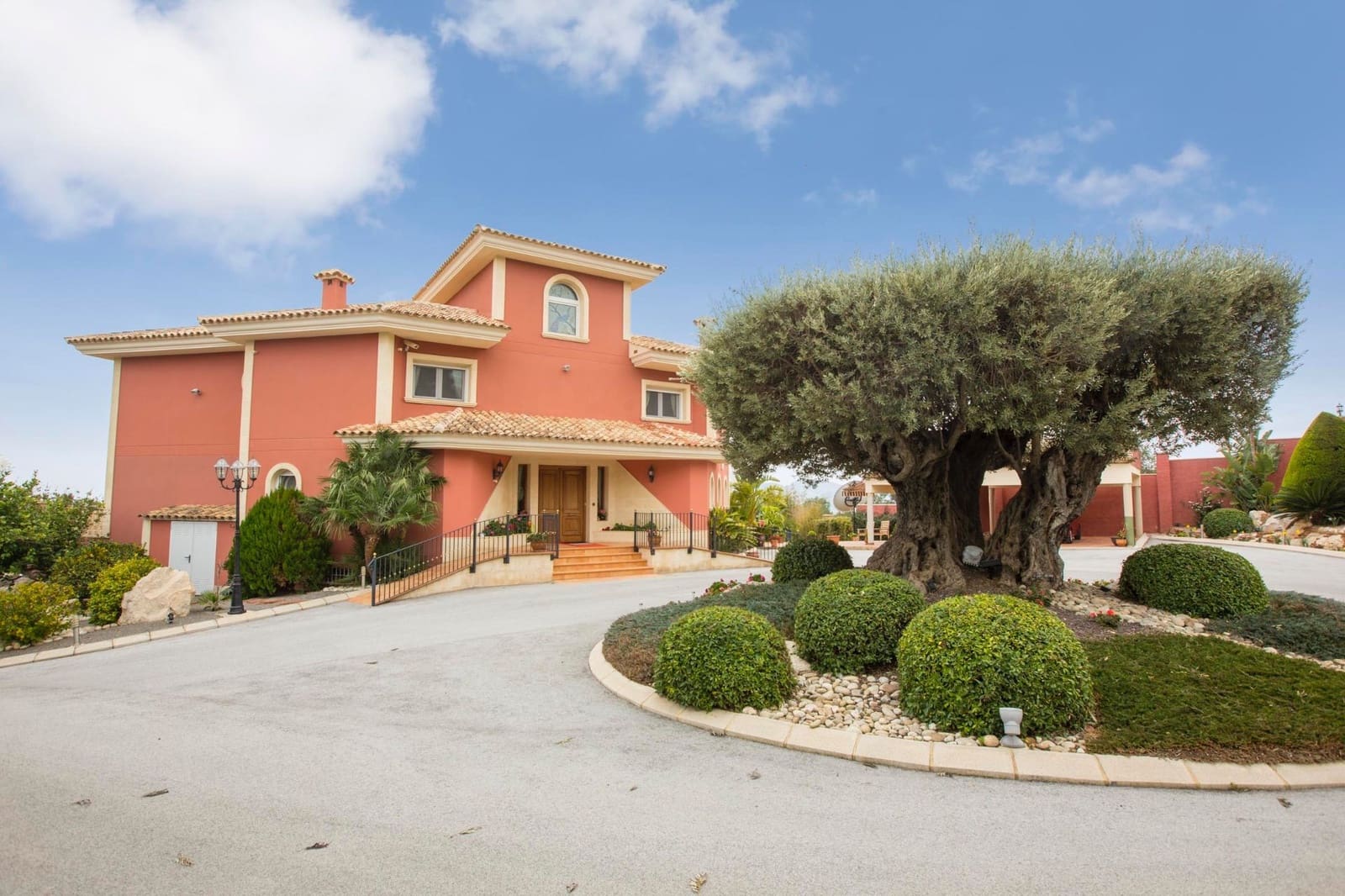 6 soveværelse Villa til salg i Albir med swimmingpool garage - € 1.800.000 (Ref: 7954483)