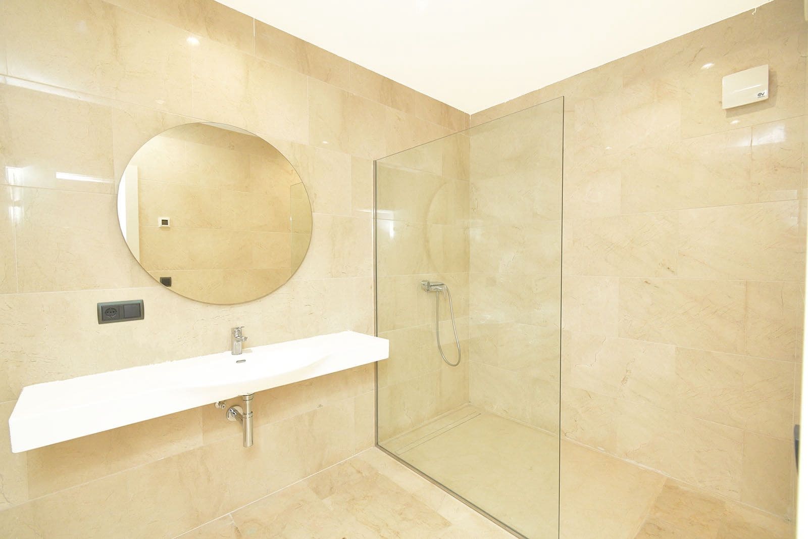 5 soverom Villa til salgs i Altea med svømmebasseng garasje - € 2 450 000 (Ref: 7979027)