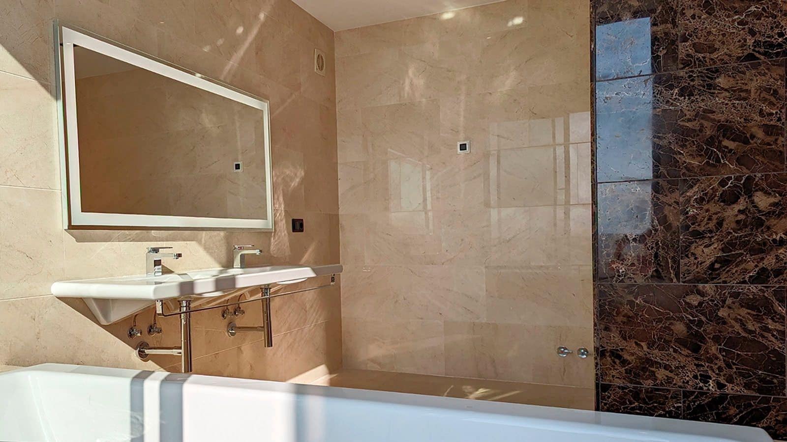 5 soverom Villa til salgs i Altea med svømmebasseng garasje - € 2 450 000 (Ref: 7979027)